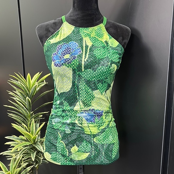 WHBM Reversible Semi Sheer,ruched,keyhole back,stretch,patterned floral Halter - Picture 1 of 12